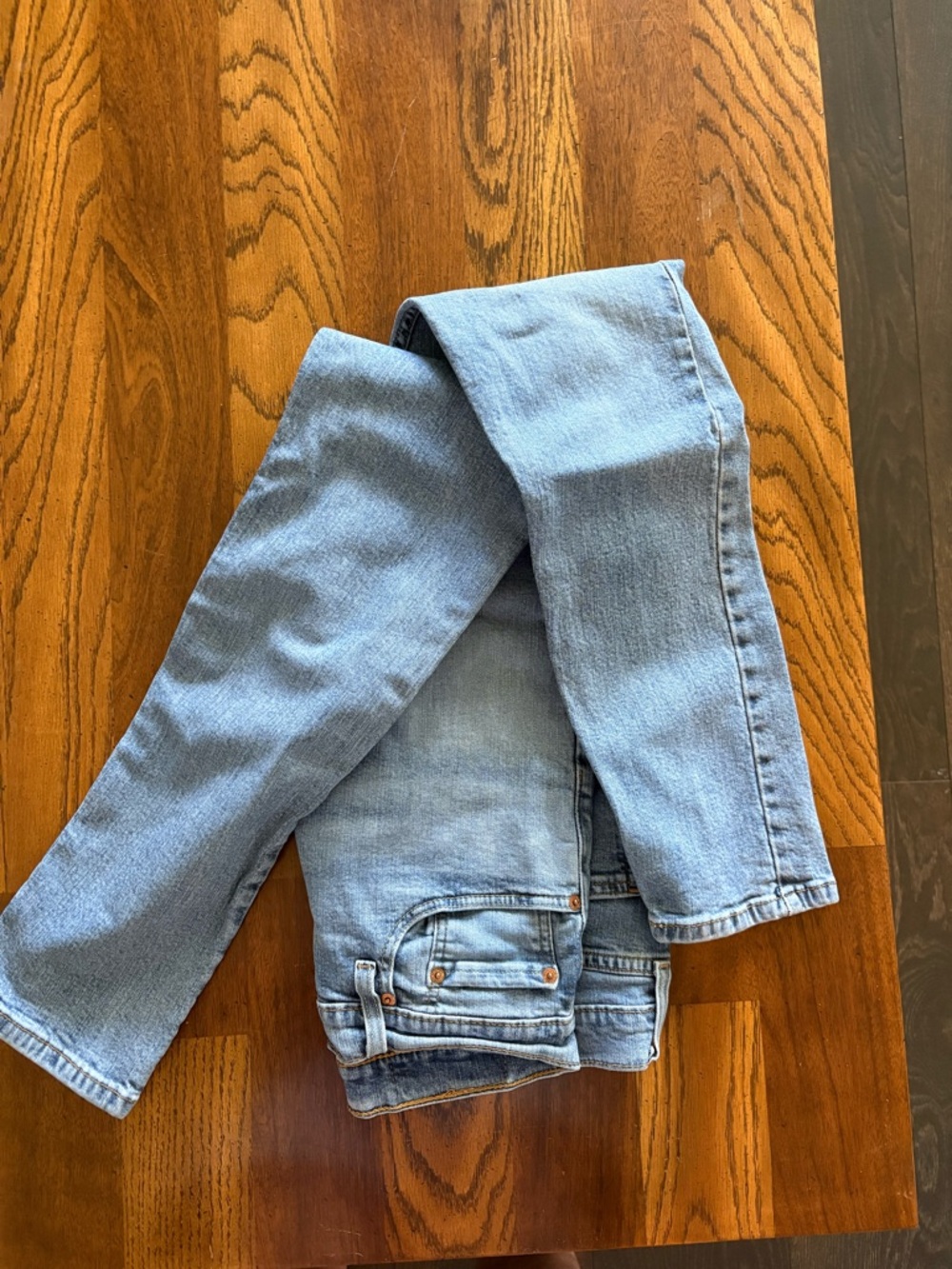 Levi's Light Blue Straight Men's Jeans - Picture 3 of 3